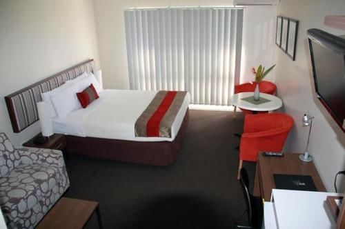 Tropixx Motel Ingham Bagian luar foto